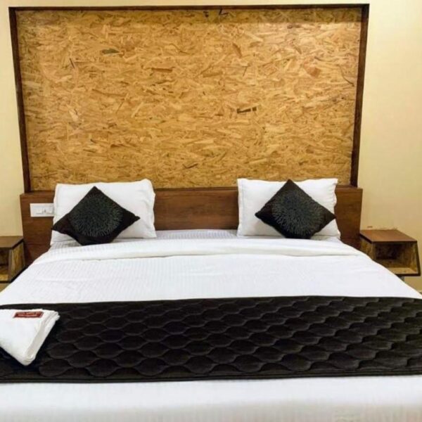 Annai Bay Residency (14)